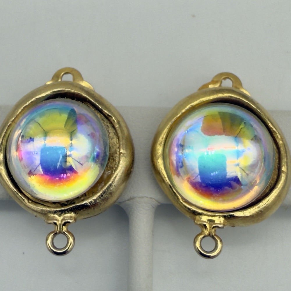 Vintage Amy Jo signed Rainbow Glass Cabochon Earrings clip On 80s Statement Read